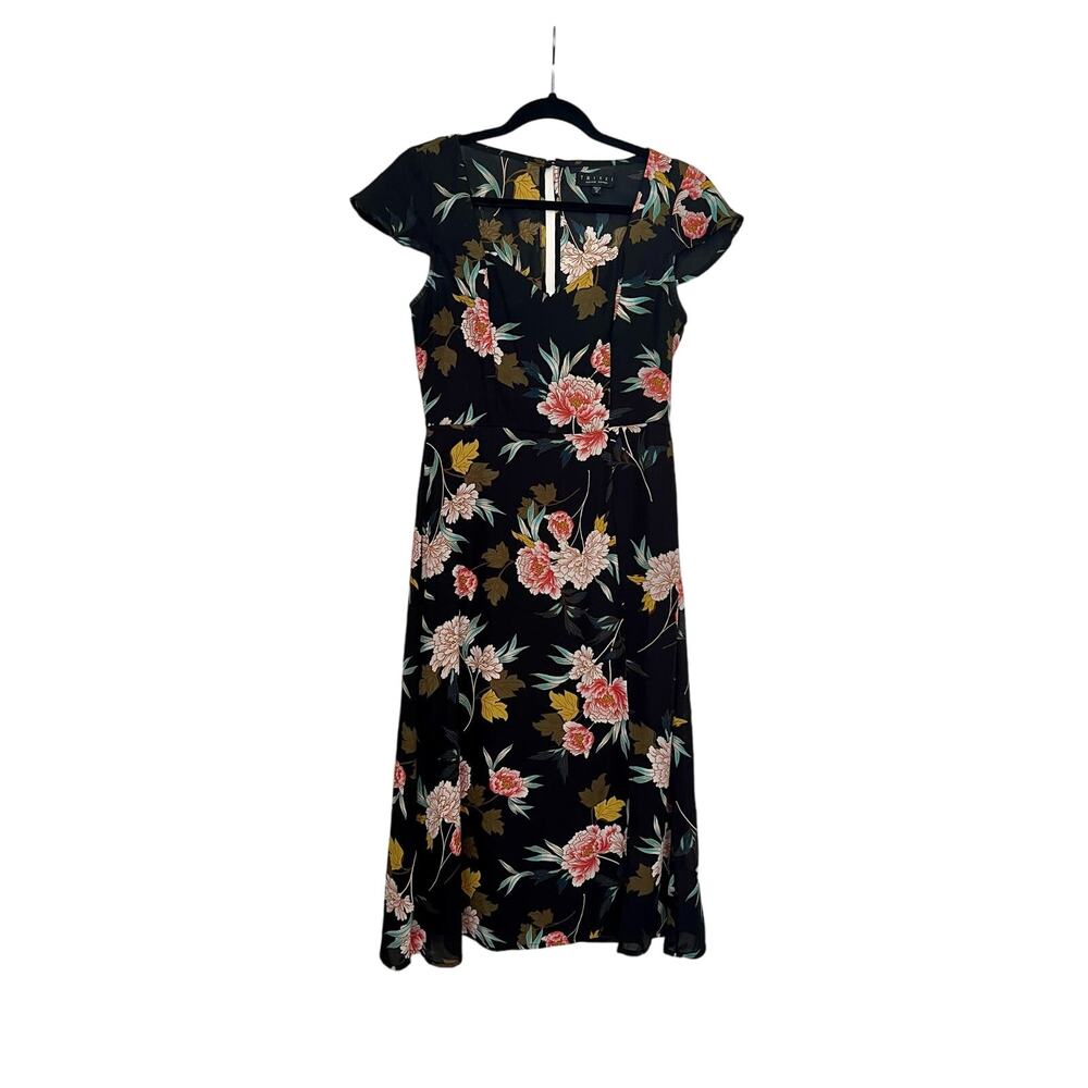 Womenโs Floral Dress Size Medium Trixxi Midi